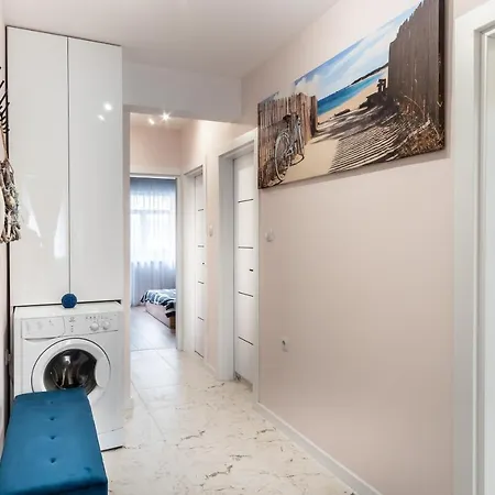 Radi's Coastal Chic * Warna