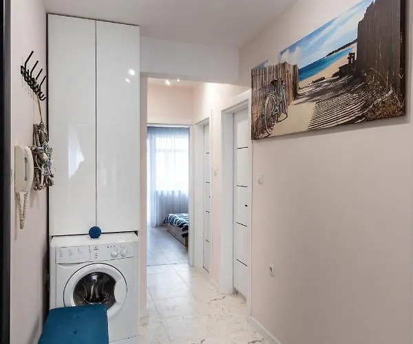 Radi's Coastal Chic Varna